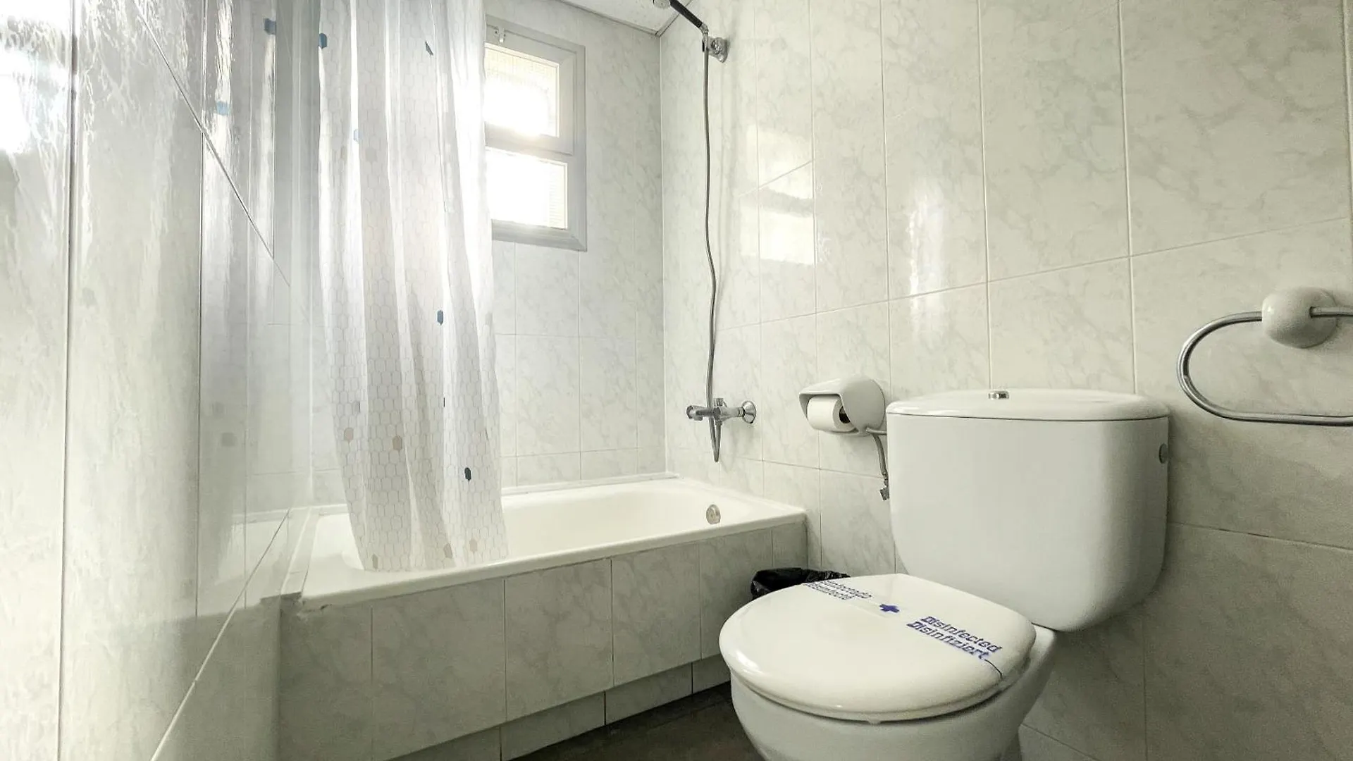 Bungalows Pescador 3000 سيجور دي كالافيل