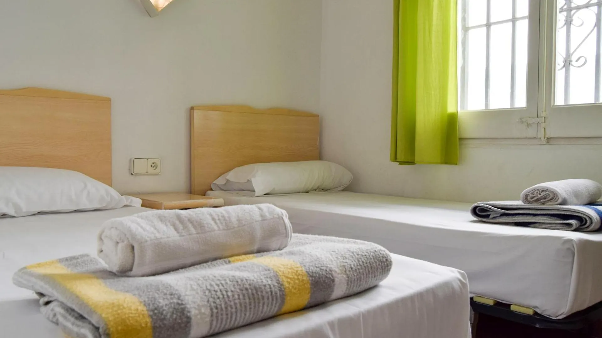 Bungalows Pescador 3000 سيجور دي كالافيل